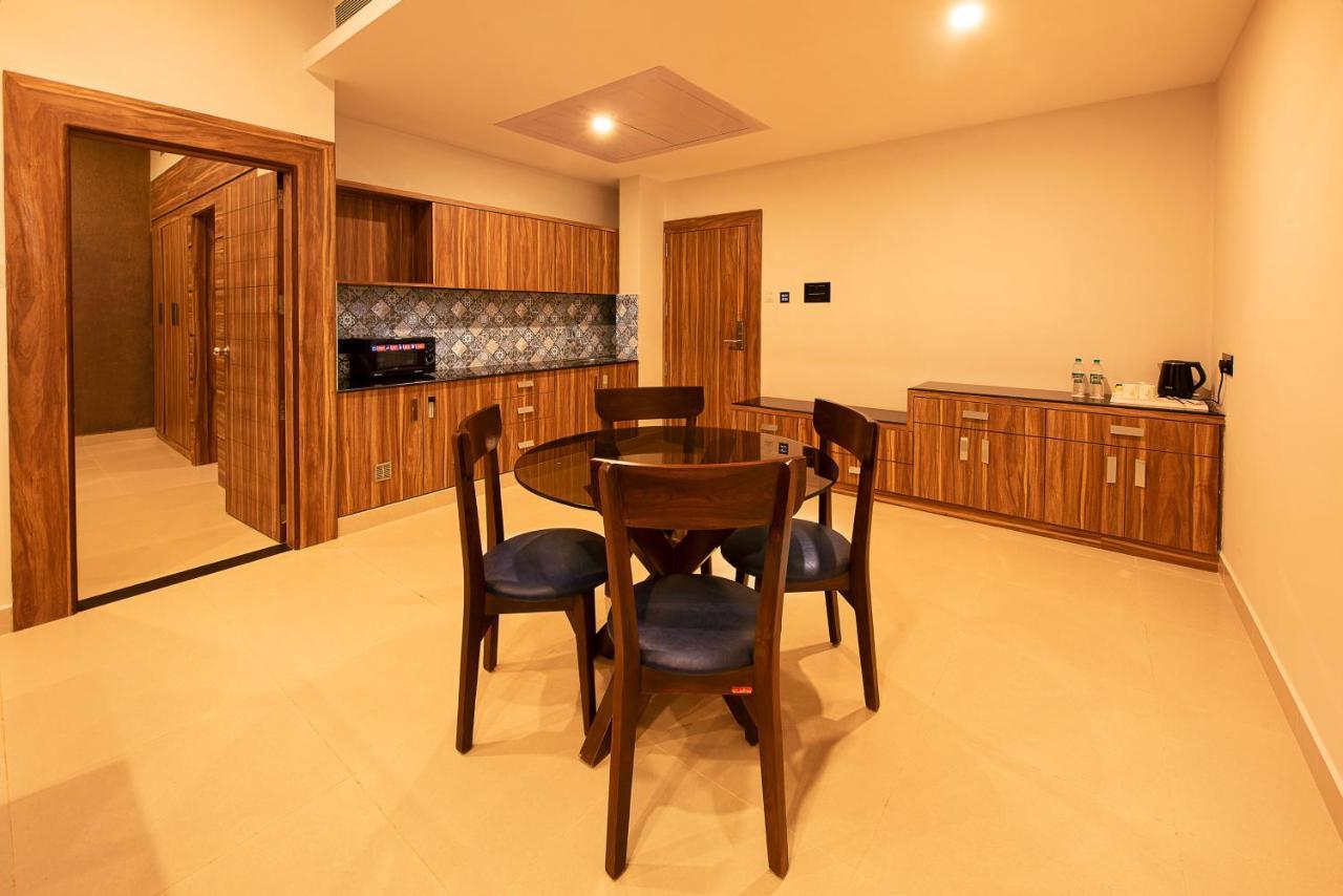 Hometown Galleria Manipal Exterior photo