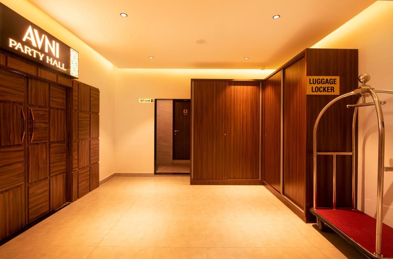Hometown Galleria Manipal Exterior photo